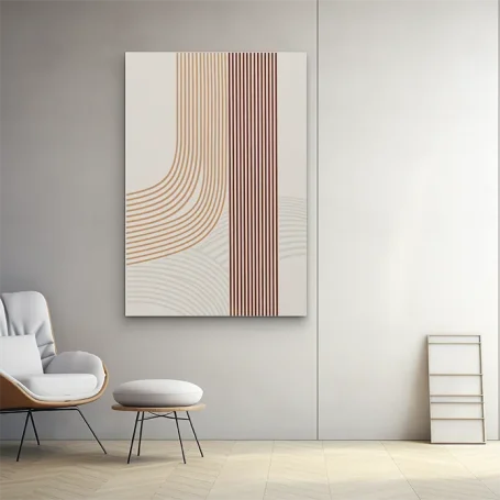 Fondo minimalista con líneas suaves y tonos beige y marrón en una pared clara.